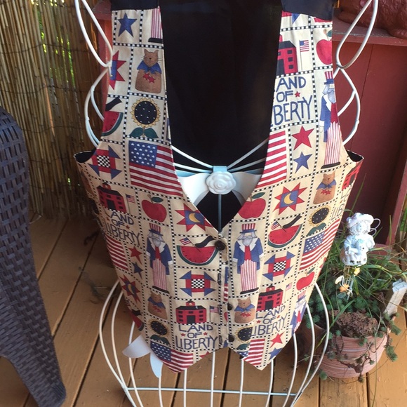 Retro Patriotic Country Vest Medium - Picture 1 of 3